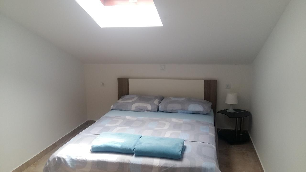 Morska Vila Apartment Vir Bagian luar foto