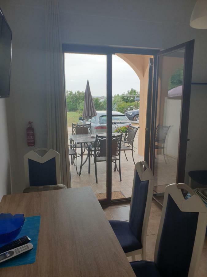Morska Vila Apartment Vir Bagian luar foto